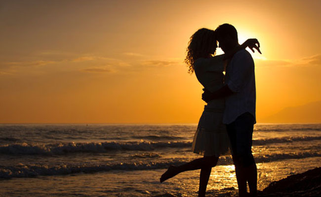 Luxury Honeymoon Package